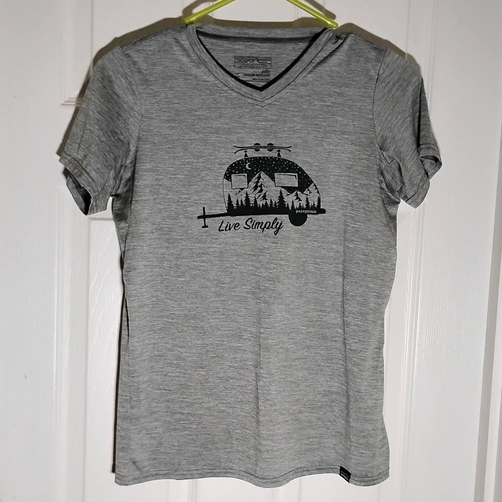 Capiline BaseLayer Patagonia Daily Women's Size XS Live Strong